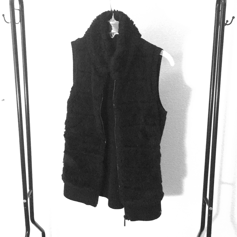 Sweater zip up vest